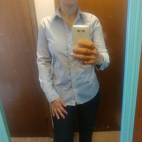 Gap Button Up Down Pin Stripe Professional Top - Picture 2 of 7